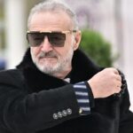 gigi becali da jos militaria din pod la fcsb la revedere ma risc si gata 6914e0e5d6584