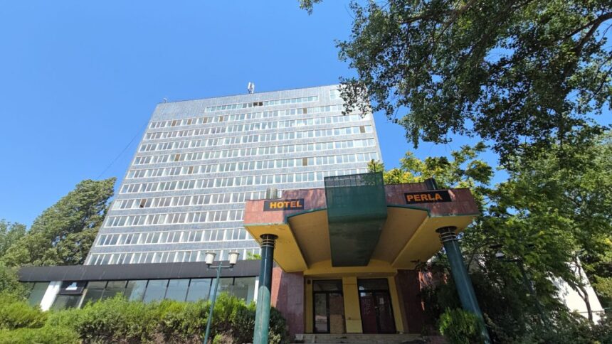 hotelul perla din mamaia ramane deocamdata in picioare specialistii permit doar reparatii interioare 690b2d7daa56e