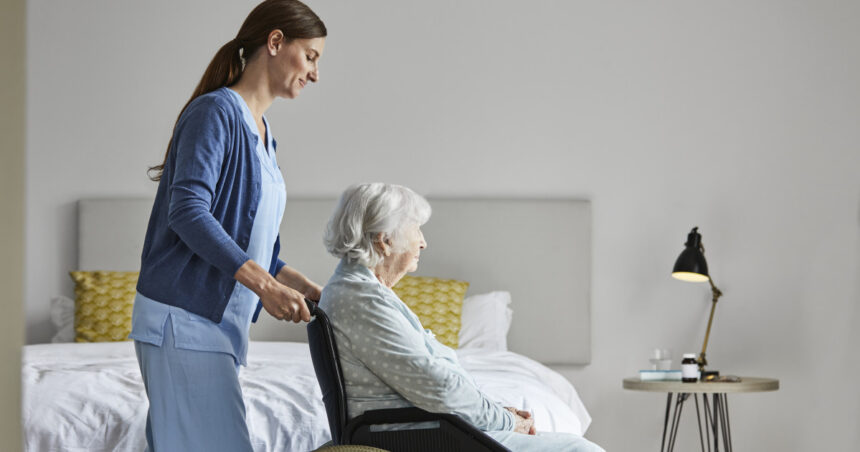 ingrijiri medicale la domiciliu pentru neasigurati ce include pachetul minimal cnas ce servicii primesc persoanele asigurate 691bfe7f8a74d