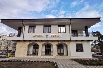 investitie pentru persoanele vulnerabile din techirghiol licitatie pentru consolidarea viitorului centru social 690a99da78453