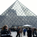 jaful de 88 de milioane de euro de la luvru ministrul francez de interne promite rezultate rapide privind recuperare bijuteriilor 690729422fe6a