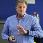 kyros vassaras cu cartile pe masa seful cca explica doua faze grele din ultima etapa a superligii ce zice despre iulaiana demetrescu 691376c9d02b2