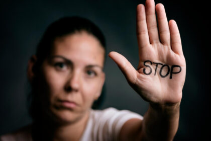 libertatea nu trebuie platita victimele violentei domestice scapa de taxele de divort si partaj dupa votul camerei deputatilor 690b39e2ce9b4