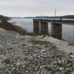 lovitura grea pentru comuna lipnita trebuie sa returneze banii platiti de cjc pentru portul achizitionat ilegal in mandatul lui constantinescu 691690a6de04a