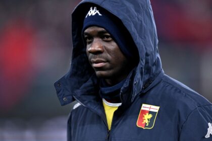 mario balotelli jubileaza dupa ce a vazut decizia lui dan sucu karma e nemernica 69062bb330e60