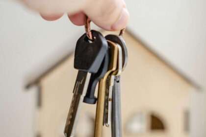 ministrul dezvoltarii cseke attila anunta actualizarea chiriilor pentru anumite locuinte la stat care vor fi noile tarife 691f667e87d92