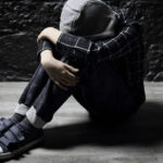 ministrul educatiei cere o analiza privind modul in care un liceu din cluj a gestionat cazul unui copil batut si umilit de colegi 691a0ee6bf8b8