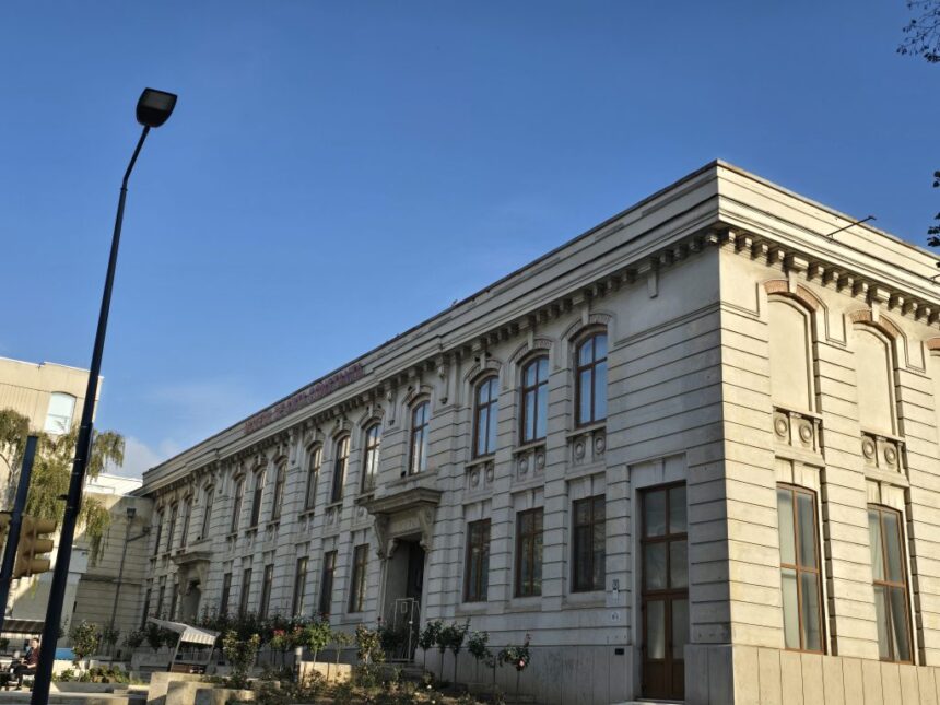 Muzeul de Artă din Constanța va deschide porțile pentru finalizarea expoziției „Atelier” 1 muzeul de arta constanta va gazdui finisajul expozitiei atelier 690561f49351b