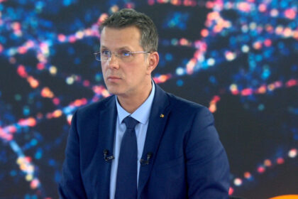 neclaritatile din cv ul ministrului ionut mosteanu dupa ce si a publicat diploma de licenta raspunsul universitatii bioterra 692837802ecd1