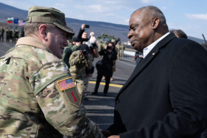 nicusor dan a decorat un general american pentru ce a primit matthew j van wagenen ordinul virtutea militara 691ddcb72146f