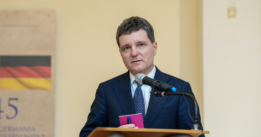 nicusor dan drone care din cand in cand intra pe teritoriul nostru sunt accidente se intampla si in alte locuri din europa 692709077d3ae