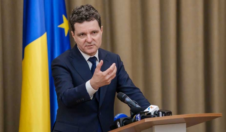 nicusor dan romanii cumpara cu 10 mai putin dar am evitat un scenariu economic