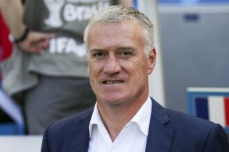 oferta pentru didier deschamps arabii vor sa il imbrace in aur pe selectionerul frantei 69125a16bc651