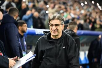 oficial out a fost dat afara la 4 zile dupa ce a bruscat fotbalistul dorit de chivu la inter 69123376b3445