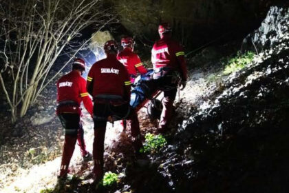 opt persoane au fost salvate de pe munte in ultimele 24 de ore 6922cab2a1334