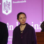 palatul cotroceni iluminat in violet pentru copiii nascuti prematur in romania mesajul partenerei presedintelui nicusor dan 691b8df653cc1