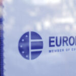 perchezitii in bucuresti si targu mures in dosarul falimentarii companiei de asigurari euroins 6926aa1ac4675