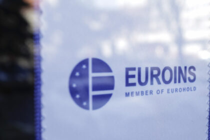 perchezitii in bucuresti si targu mures in dosarul falimentarii companiei de asigurari euroins 6926aa1ac4675