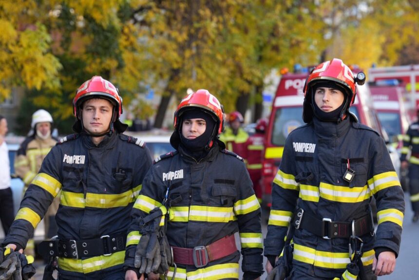 planul rosu activat dupa o explozie intr un bloc doua persoane au suferit arsuri 69158f7c85801