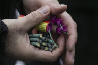 politia romana a anuntat controale stricte la petarde si artificii verificari inclusiv pe internet si la firmele de curierat 6920440aa5950