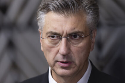 premierul croatiei dezminte povestile false ale ungariei despre insuficienta oleoductului adria 69131bdf08115