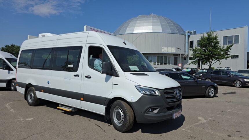 primaria sacele angajeaza sofer pentru microbuzul scolar al comunei 6928474144dce