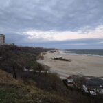 procesul pentru taluzul de la plaja modern de pe strada mihai eminescu a ajuns la curtea de apel tribunalul hotarase ca terenul vizat este faleza 692289cd51ce7