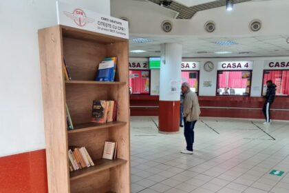 proiectul biblioteca din gara citeste cu cfr continua in constanta au fost aduse noi volume 6913e5e0dfc5b
