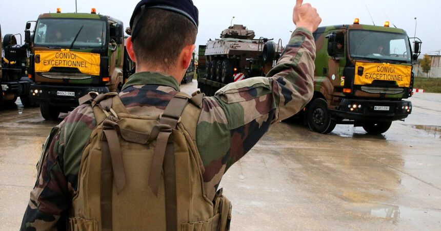 ramanem aici si suntem fericiti sa o facem franta anunta cat timp va pastra militarii sai stationati in romania 691c798289467