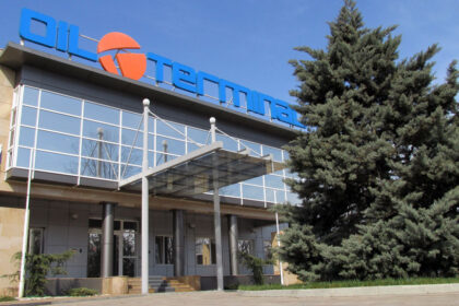 reactia oil terminal dupa perchezitiile din port punct de vedere oficial 69282f3382a83