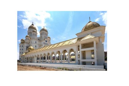 reactia patriarhiei romane dupa interpretarea poeziei intitulata avem o tara la catedrala nationala 6907980cc4e56