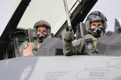 romania achizitioneaza 18 avioane f 16 din olanda la pretul simbolic de un euro pentru pregatirea pilotilor nato la baza fetesti 6908d471485c9