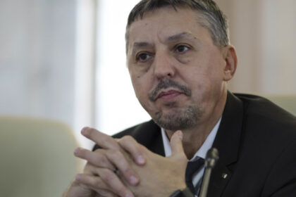 schimbare paradigmatica in liceu daniel david analfabetismul functional risc de securitate nationala va fi redus drastic 6924b001e430d