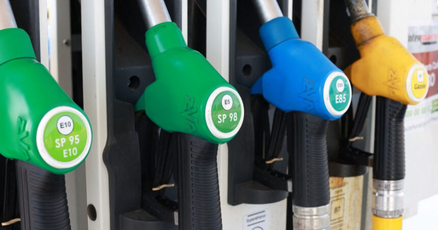 seful consiliului concurentei ma astept ca preturile combustibililor sa revina la cele dinainte de sanctiunile impotriva lukoil 69171a094dc89