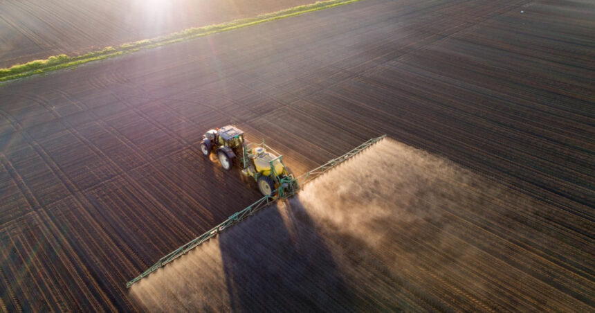 senatul da unda verde utilizarii dronelor in agricultura reguli clare pentru tratamentele fitosanitare 692566ae43468