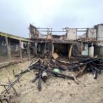 solidaritate la ostrov comunitatea a sarit in ajutorul familiei care a ramas fara casa in prag de iarna 6911e8623041a