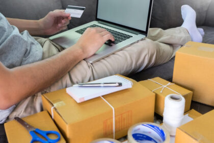 taxa de 25 de lei pentru coletele din afara ue aprobata in parlament ce trebuie sa stie romanii inainte ca masura sa intre in vigoare 691d964e96612