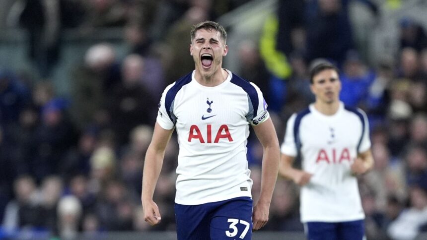 Tottenham vs. Chelsea: Meciul de la 19:30 pe VOYO - derby londonez plin de provocări între echipe 1 tottenham chelsea live pe voyo de la 1930 derby londonez cu multe probleme de lot 6905e55e0186b