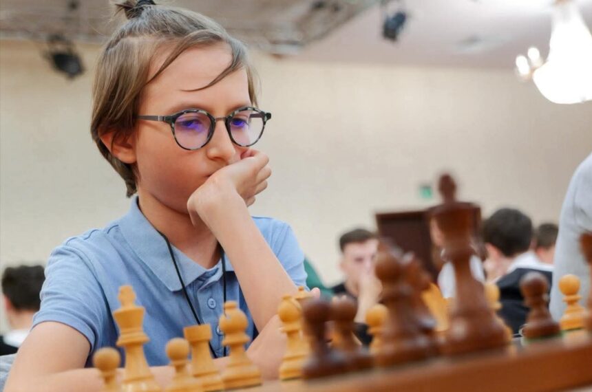 tudor henri de la csm constanta a castigat openul international de sah blitz al romaniei 691b3cd814064