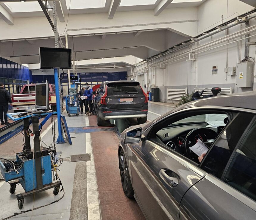 un militar din constanta s a dus la rar cu o masina furata acum are probleme mari in instanta iata ce alte acuzatii ii aduc procurorii 6917fa30f2d3a