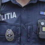 un tanar de 19 ani s a certat cu parintii si a dat foc apartamentului lor din bucuresti acum a fost retinut 690a4e56b1231