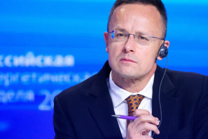 ungaria interesata sa importe gaze din zacamantul neptun deep ce a declarat peter szijjarto despre achizitionarea lukoil de catre mol 69268baaa43be