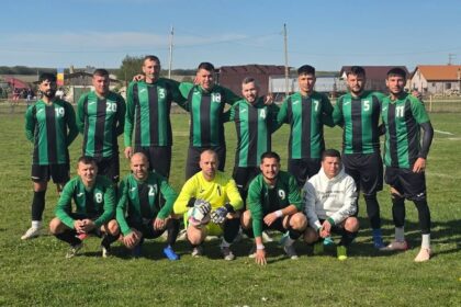 victorii pe linie pentru echipele de pe podiumul celor trei serii din liga a v a in etapa de duminica 691b43e1a0790