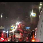 video atentie soferi trafic blocat in lazu pe dn39 se circula bara la bara 692b1f33214f8
