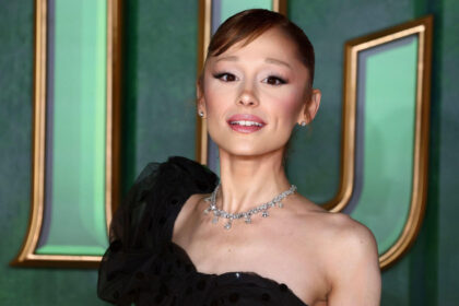 video barbatul care a bruscat o pe ariana grande la premiera filmului wicked 2 a fost pus sub acuzare ce pedeapsa risca acesta 691af93c3c5ba