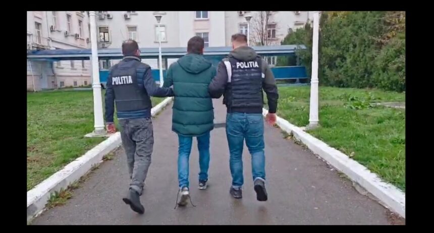 video cruzime de nedescris in constanta barbat de 40 de ani incatusat dupa ce ar fi ucis o pisica si ar fi aruncat o in fata blocului 691de207cf395