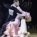 video doi romani campioni mondiali la dan sportiv rares cojoc si andreea emilia matei au castigat transylvanian grand prix 69085b1f343ee