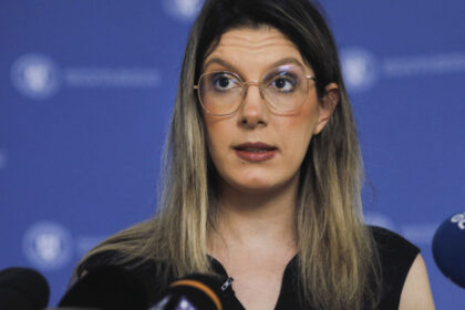 video ministra mediului peste 1 000 de imobile de pe litoral au ajuns ilegal in proprietate privata apele romane au inceput sa le revendice 69285a8f4ff06