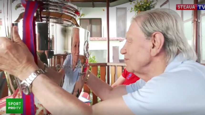 video momentul emotionat in care emerich ienei a sarutat cupa campionilor europeni dupa 35 de ani cuvintele marcante ale legendarului antrenor 690b2ee267560