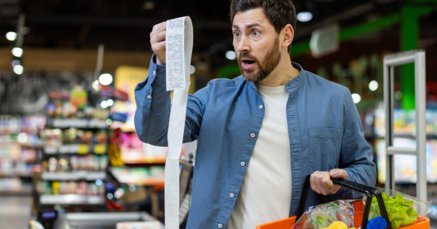 video nu mai cumparam ca n avem cu ce romanii strang cureaua din cauza scumpirilor cheltuie mai putin ce taie de pe lista 691416ab3c930